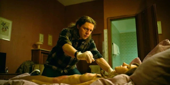 Natalia belitski çıplak sahne gelen parfum on scandalplanet.com