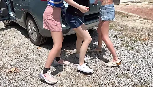 Kaltak üvey kız kardeşler