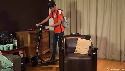 Latin oğlan tommy mastürbasyon kapalı