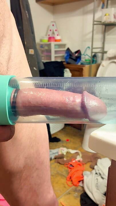 Travesti Michelle Külotlu Çorap Tanga Yarak Pompalıyor