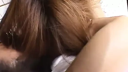 Vahşi sikme fantezi için sapıkça genç Asya üçlü