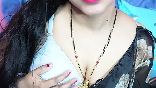 Sasur Bhahu Romances Batey Dono Ke Rangarliya Mante Hue Full Video and Hindi Audio