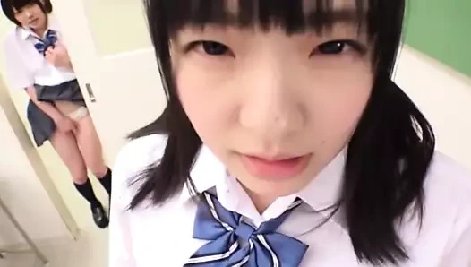 Japon kız öğrenci