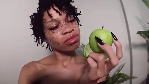 Eski kızın yeni kız arkadaşını yiyor- röntgenci tanrıça Rosie Reed yeni kız arkadaşını yiyor- 1080p hd
