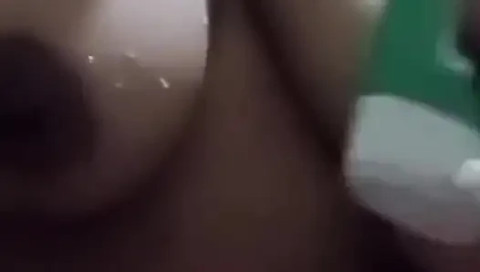 Herkese merhaba, duş alacağım.