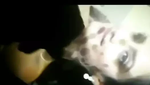 Nusrat Jahan'a boşalıyor