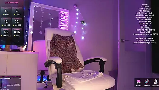 Bu her şeyi anlatıyor: ben, günün mutluluğu olacağım! Sberbank'tan bonuslar için emiyor