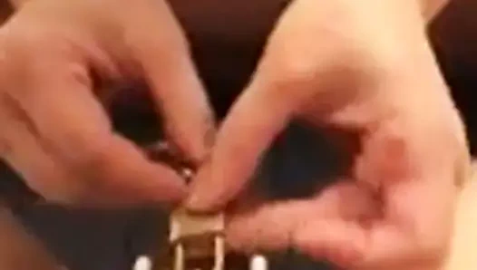 Kathy verir kafesli horoz bir el işi