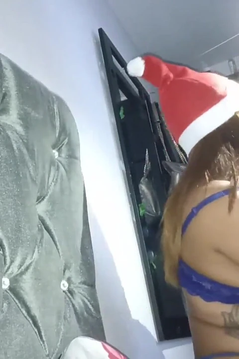 Latin kız arkadaşımın yarağımı emiyor ev yapımı videosu