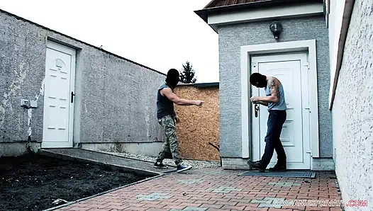 Orta yaşlı seksi kadınlar sert seviyor - mea melone ve mila milan