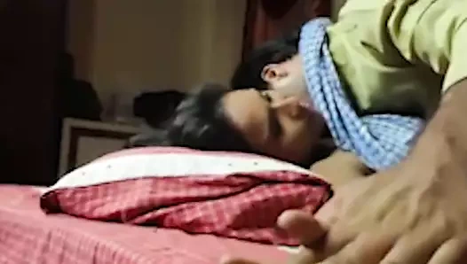 Didi ne karvaya kaam vale ke sath chudai