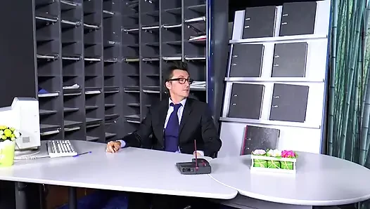 Azgın sekreterim!