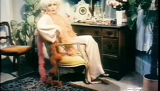 Sadece penis emmeyi bilen kızlar