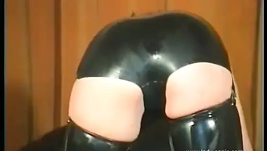 Mayfield Two'da lastik