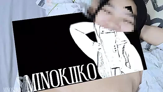 Tesettürlü baldız yatağımda yatıyor ve sıkı amının tadına bakıyor - minokiiko