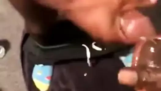 Ona bir fındık kırın