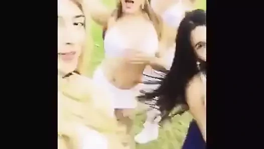 Crossdressers Reunion