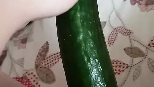 Alison- bbw gelen Güney sheilds salatalık eğleniyor