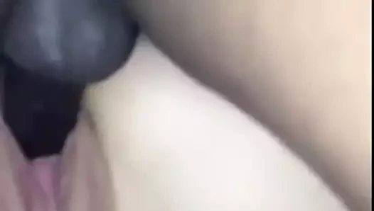 Schwarzer Hausfreund creampie