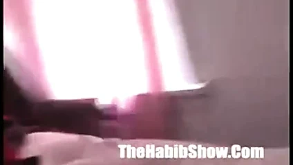 Amatör çük emme slobs verir kafa için sikme üzerinde