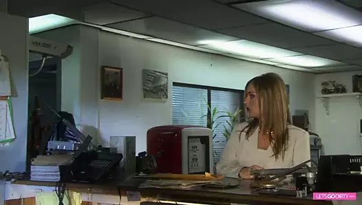 Kıçını çok fena istiyordu!