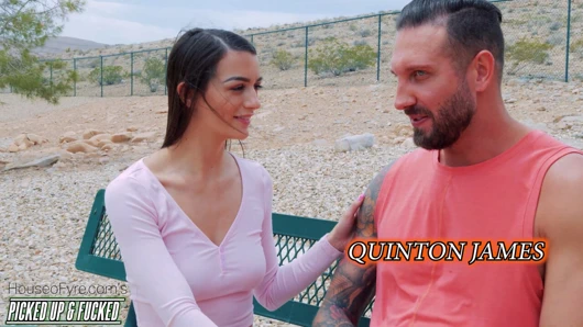 Houseofyre- atletik genç summer renee sikişiyor