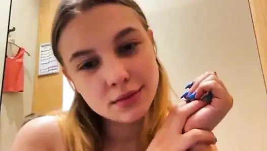 İlk kez halka açık mastürbasyon yakın çekim