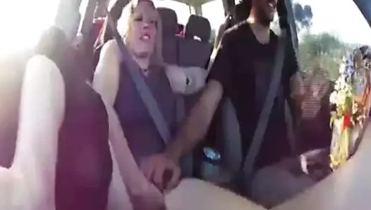 amatör büyük göğüsler