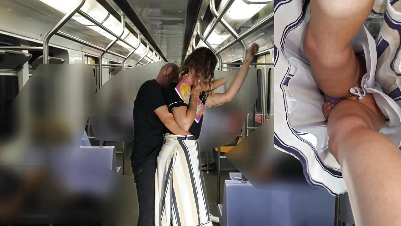 Trenle seyahat etmek giderek zorlaştı.