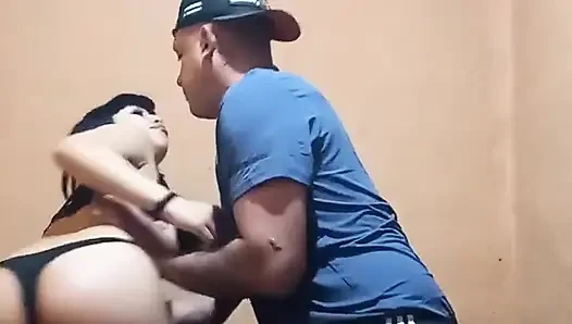Arjantin seks için hapiste üvey erkek kardeşini ziyaret ediyor
