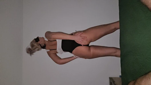 Fuck, It Seems Like Someone Next to Me Is Fucking My Stepsister!! I want to fuck her