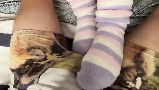 Long Fuzzy Socks & Black Fuzzy Gloves, a Gentle Session