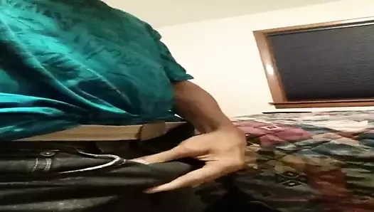 pantolon üzerinden mastürbasyon