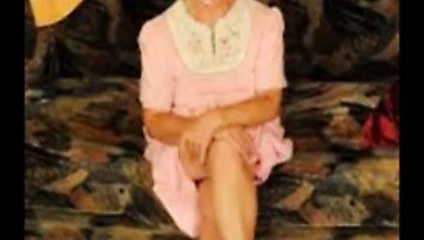 Ortada bir yerde özel