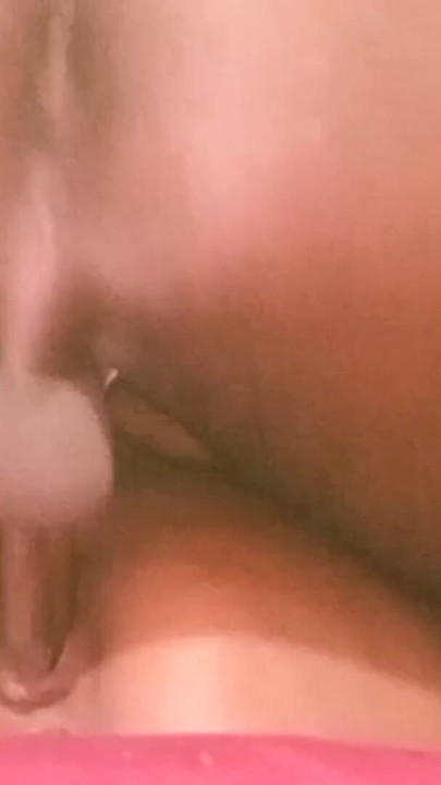 Hintli seksi figür yenge yaramaz sevgilisi tarafından sert sikiliyor | Klip 1