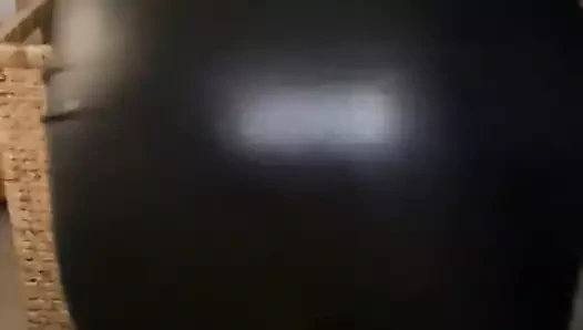 English amatör milf ile büyük sulu göt içinde sıkı deri elbise