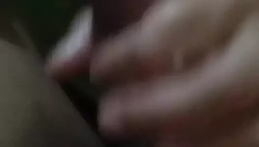 Japon evli kadın hizmetçiyi aldatıyor