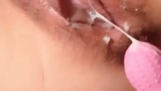 Amcığını çorapla doldur ve mastürbasyon yap