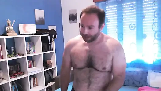 Aptal video, tıraş ve yüze köpüklü turta