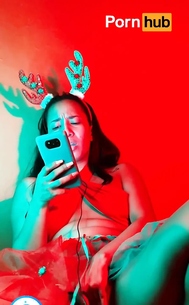 Тебе понравится эта история, когда я трахаю и трахаю себя пальцами в мою вагину