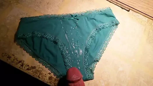 Cum üzerinde hanımları külot 10