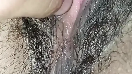 Kız arkadaşla amcık ve Hintçe konuşma ile oynuyor