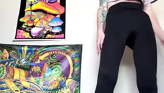 Benim beden 16 feet ile model bir arabayı parçalıyorum