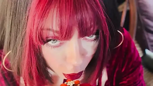 Kadife ve sigara! Tina Snua chain sigara içiyor 2 mantar 100 sigara - sürüklenen omi ome snap sigara içeni içine alıyor