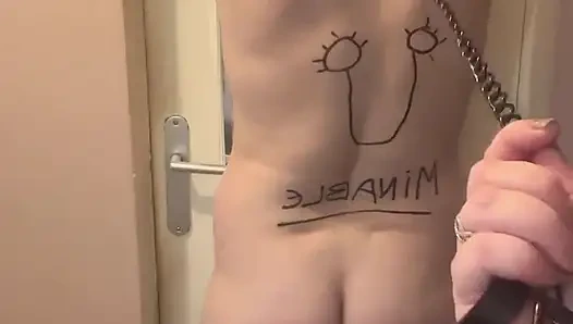 Bağlanmış ve aşağılanmış bir itaatkâr