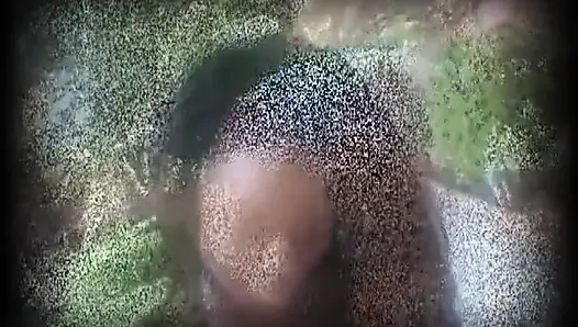 Seksi büyük götlü zenci kız büyük siyah yarak üzerinde... ağzına boşalma