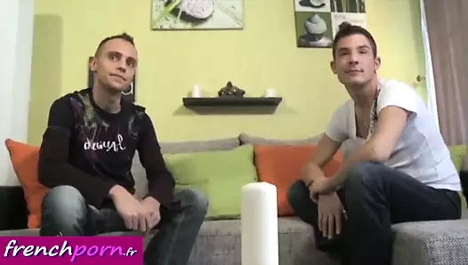 Frenchporn.fr - iki twinks sevişmek