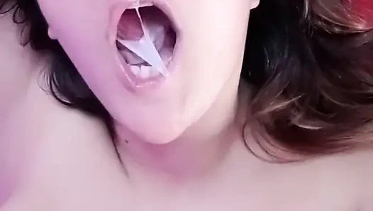 Bubblegum ve dildo u - bunny looner ile görüntülü görüşmede oynuyor