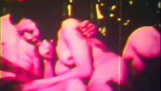 Adam o kadını eve götürür (1960'lar vintage)