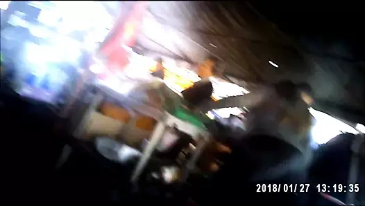 Siyah pantolonlu büyük göt (nalgona)